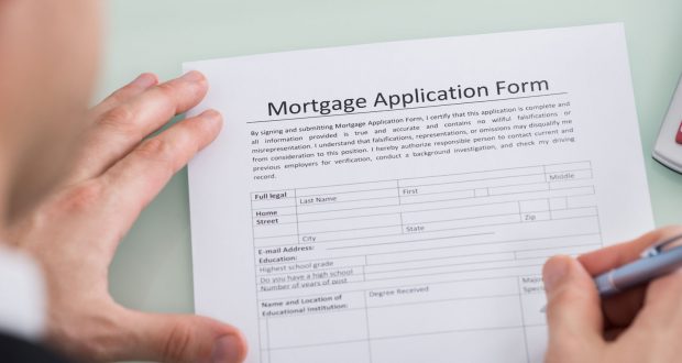 Key Factors Lenders Consider When Assessing Your Mortgage Application